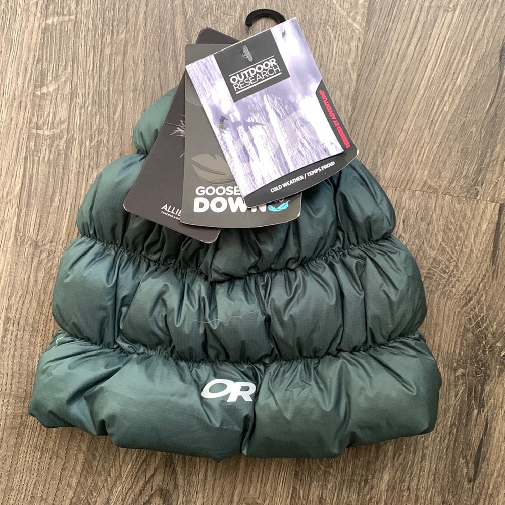 Outdoor research goose down beanie, brand new with tags - size large